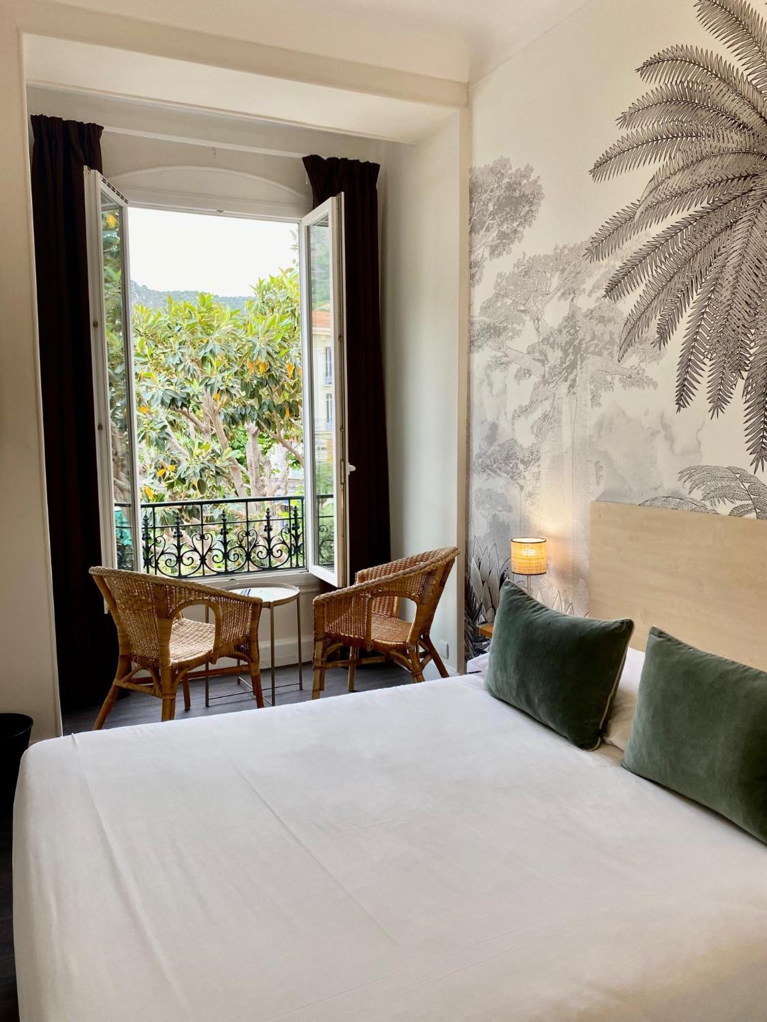 Hotel Select โบลิเยอ-ซูร์-แมร์ ภายนอก รูปภาพ