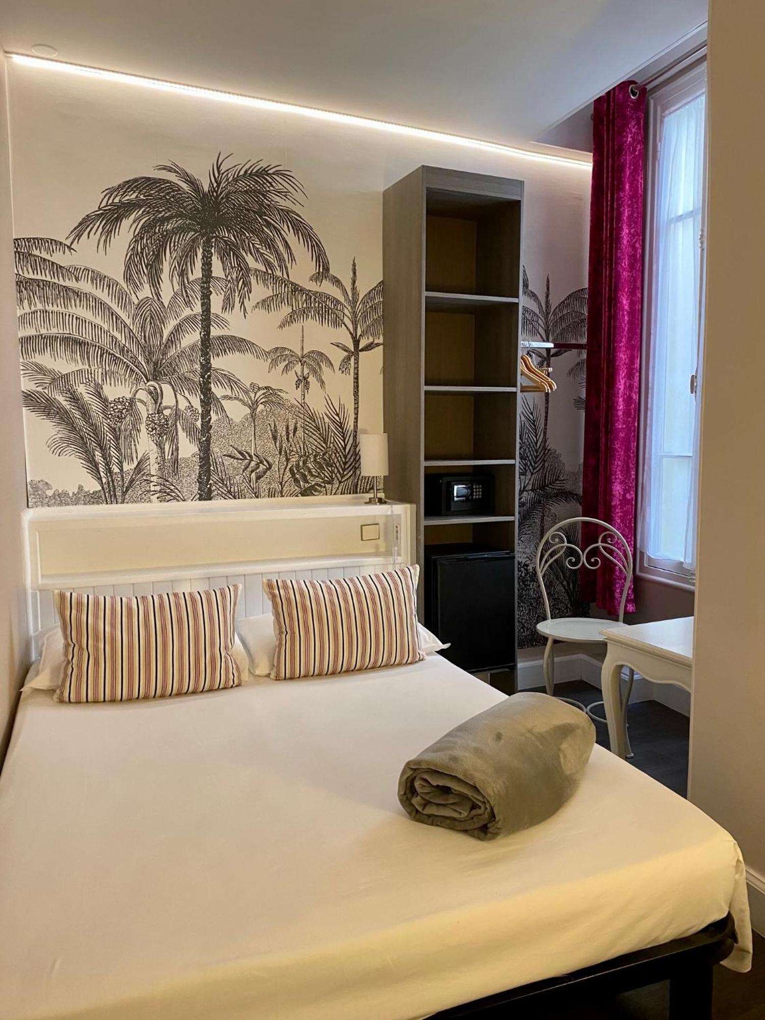 Hotel Select โบลิเยอ-ซูร์-แมร์ ภายนอก รูปภาพ